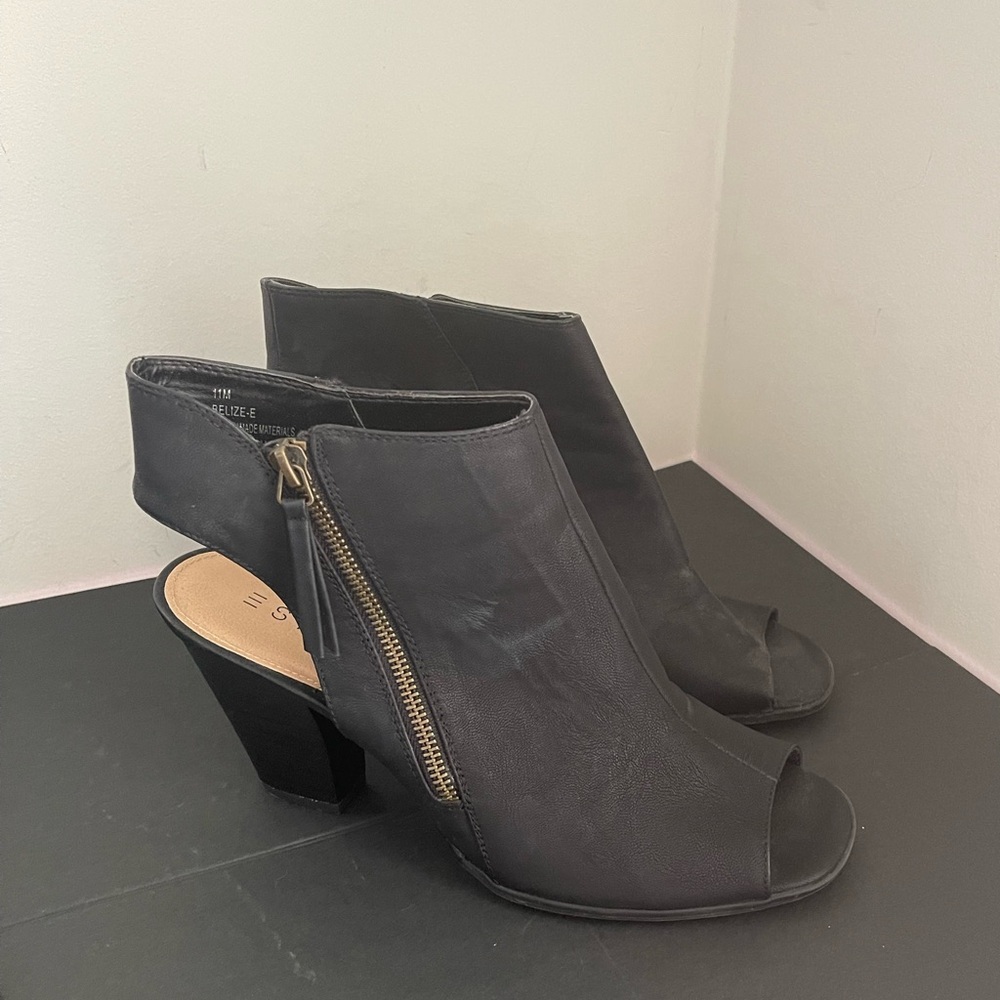 Esprit summer heels/ sandals